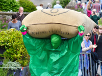 Tetbury Woolsack Races